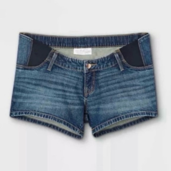 Isabel Maternity Size 6 Blue Jean Maternity Shorts Denim NWT - Picture 1 of 15